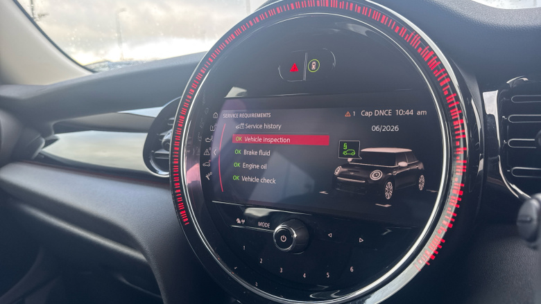 MINI Hatchback 1.5 Cooper Classic Premium 5dr Auto Petrol Hatchback